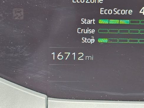Used 2024 Toyota Prius Prime FWD image 24