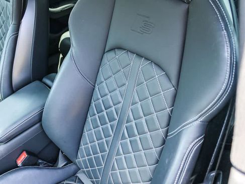 Used 2022 Audi S4 Premium Plus w/ Premium Plus Package AWD/4WD image 16