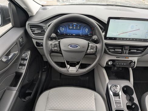 New 2026 Ford Escape Active w/ Active Premium Tech Pack FWD image 18
