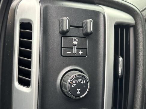 Used 2018 GMC Sierra 1500 SLT w/ SLT Premium Package image 4