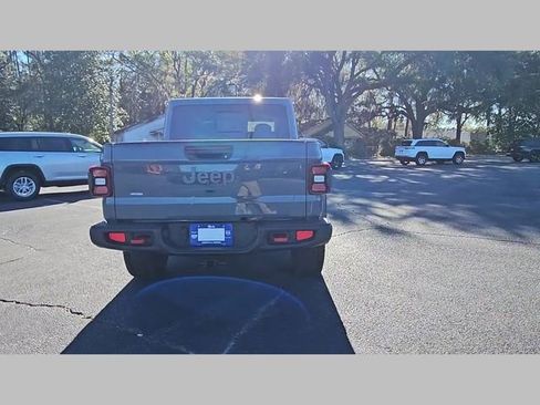 New 2026 Jeep Gladiator Rubicon w/ Safety Group image 30