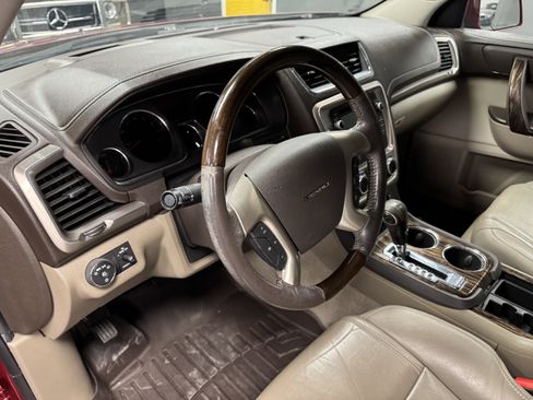 Used 2013 GMC Acadia Denali image 13