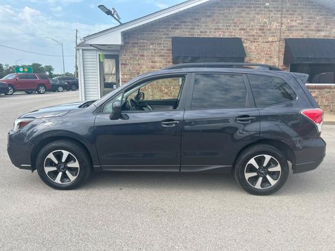Used 2017 Subaru Forester 2.5i Premium AWD/4WD image 10
