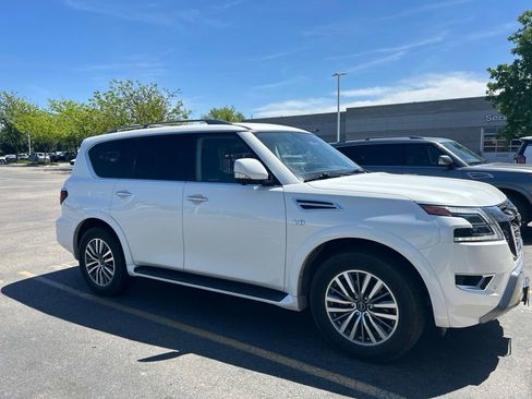Used 2022 Nissan Armada SL AWD/4WD image 5