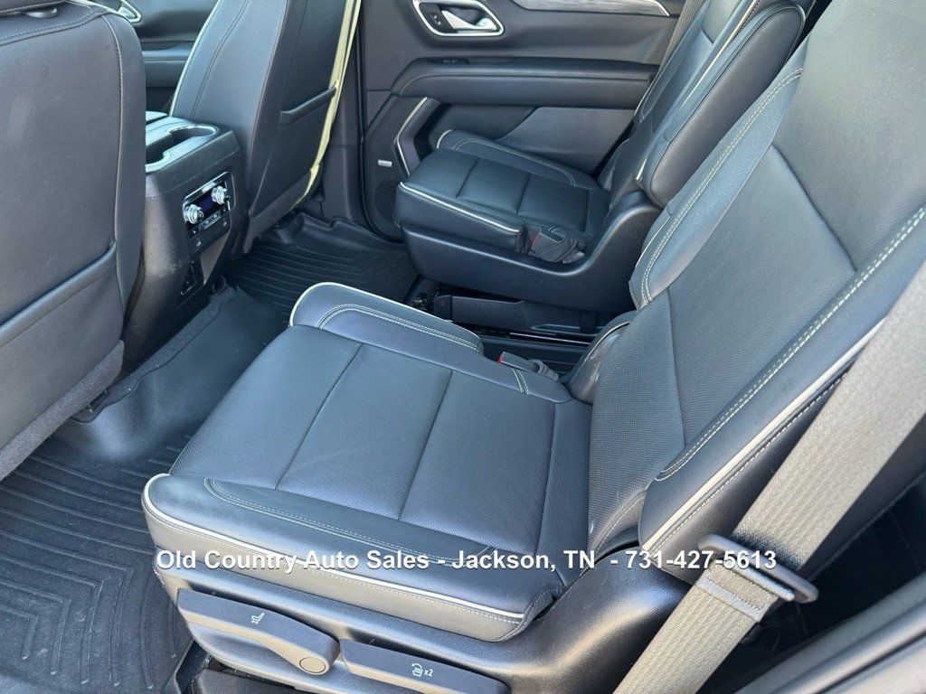Used 2022 GMC Yukon SLT w/ SLT Luxury Package RWD image 40