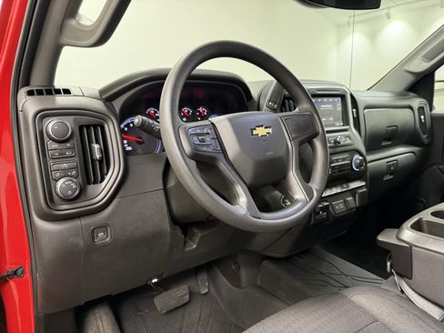Used 2023 Chevrolet Silverado 1500 Custom image 16