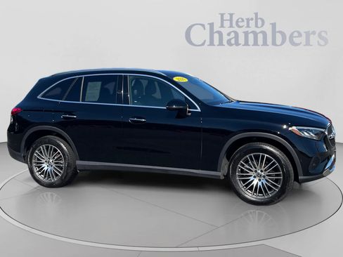 Used 2026 Mercedes-Benz GLC 300 4MATIC image 5