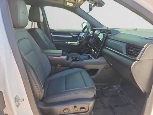 Used 2026 GMC Terrain AT4 w/ Convenience Package III image 17