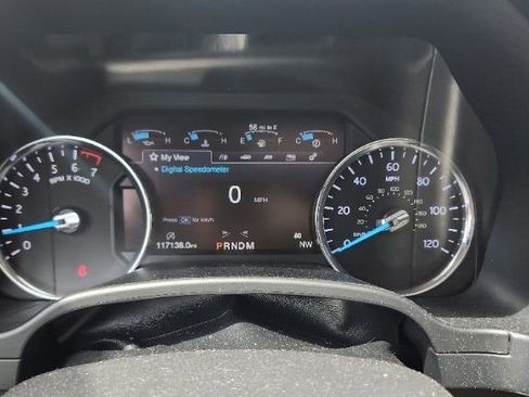 Used 2019 Ford Expedition Platinum AWD/4WD image 8