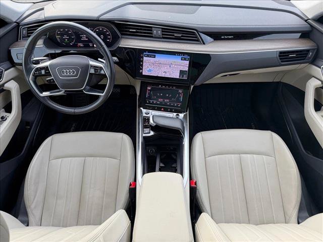 Used 2024 Audi Q8 e-tron Premium Plus AWD/4WD image 14