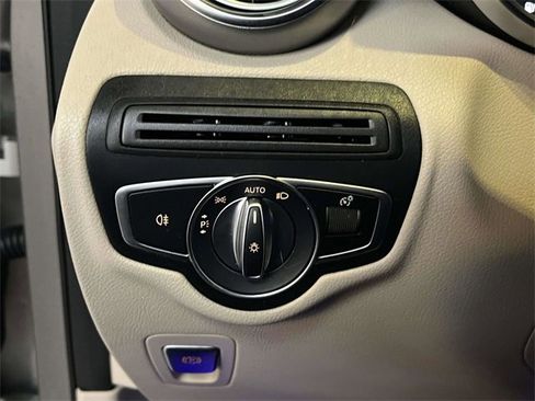 Certified 2022 Mercedes-Benz GLC 300 4MATIC image 20