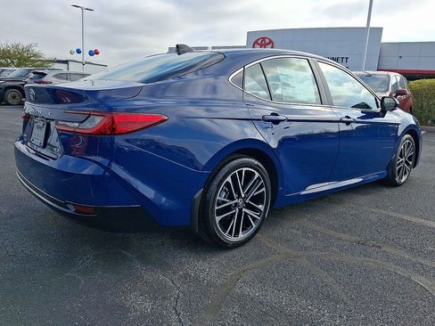 New 2026 Toyota Camry XLE FWD image 7