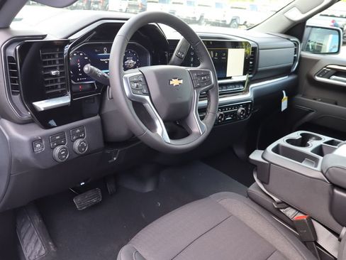 New 2026 Chevrolet Silverado 1500 LT AWD/4WD image 6