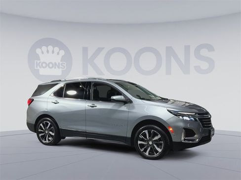 Used 2023 Chevrolet Equinox Premier image 4