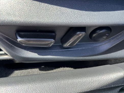 Used 2026 Toyota Camry XLE w/ Premium Plus Package image 19