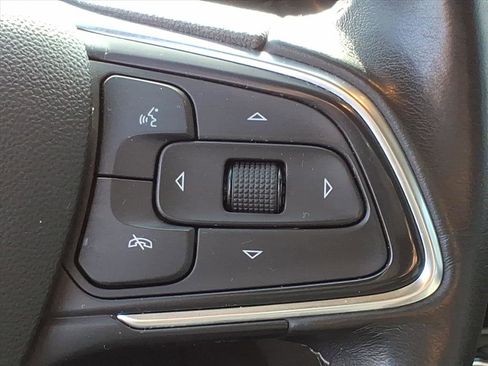 Used 2022 Buick Encore GX Preferred w/ Cold Weather Comfort Package image 18