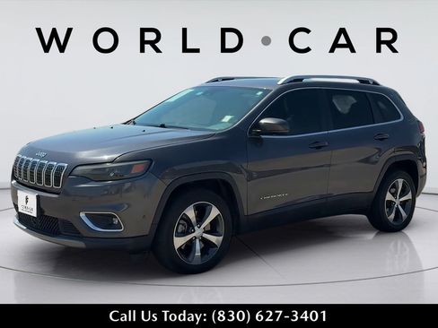 Used 2019 Jeep Cherokee Limited FWD image 15