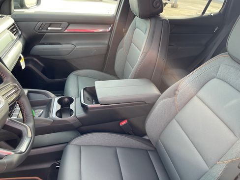 New 2026 GMC Terrain AT4 image 12