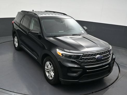 Used 2021 Ford Explorer XLT RWD image 22