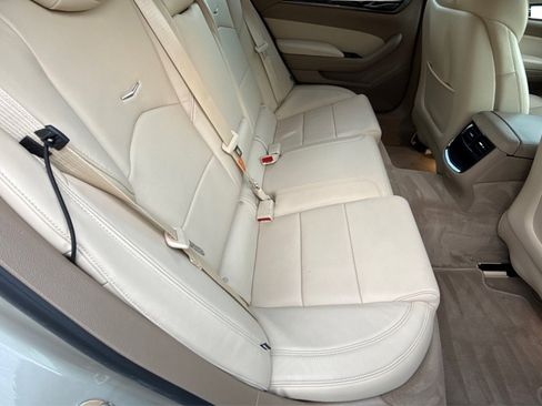 Used 2014 Cadillac CTS Luxury RWD image 16