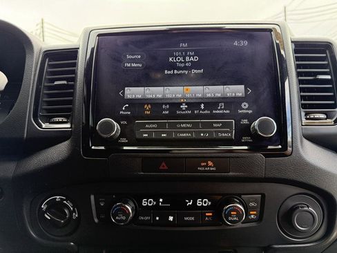 Used 2023 Nissan Frontier PRO-4X w/ Pro Convenience Package image 13