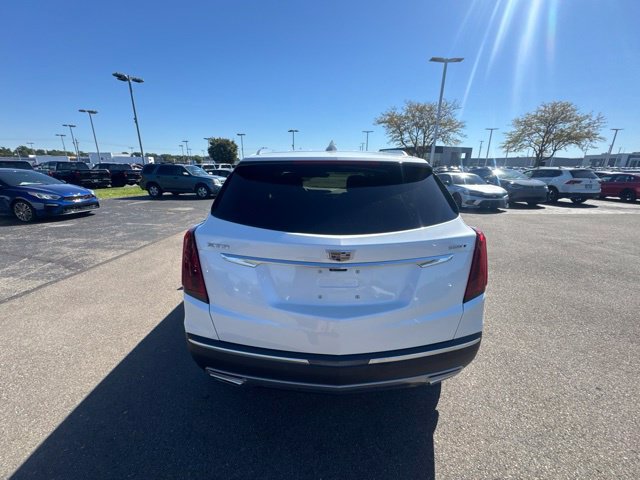 Used 2020 Cadillac XT5 Premium Luxury w/ Platinum Package FWD image 5