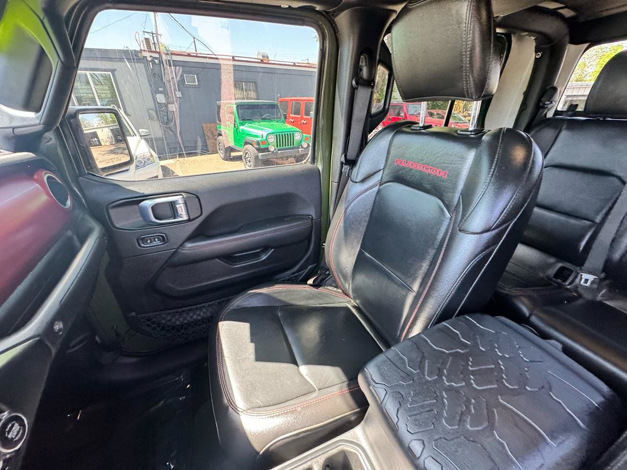 Used 2021 Jeep Gladiator Rubicon AWD/4WD image 18