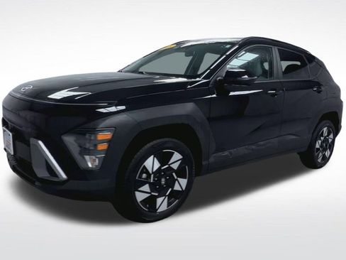 Used 2025 Hyundai Kona SEL image 4