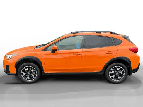 Used 2018 Subaru Crosstrek 2.0i Premium image 2