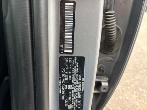 Used 2025 Kia K4 FWD image 28
