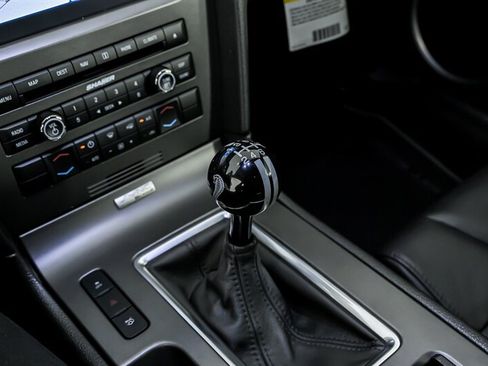 Used 2013 Ford Mustang Shelby GT500 RWD image 26