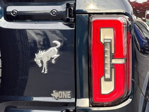 Used 2021 Ford Bronco Outer Banks image 13