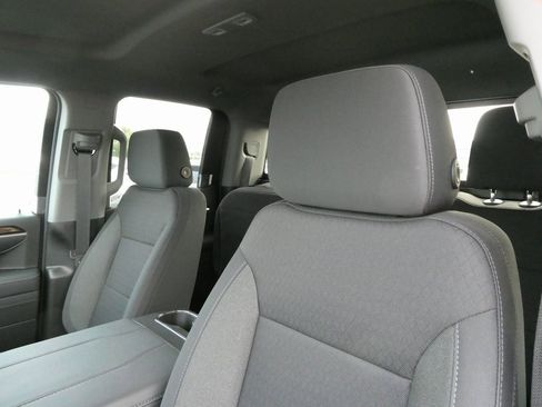 New 2025 GMC Sierra 1500 Elevation w/ Preferred Package image 38