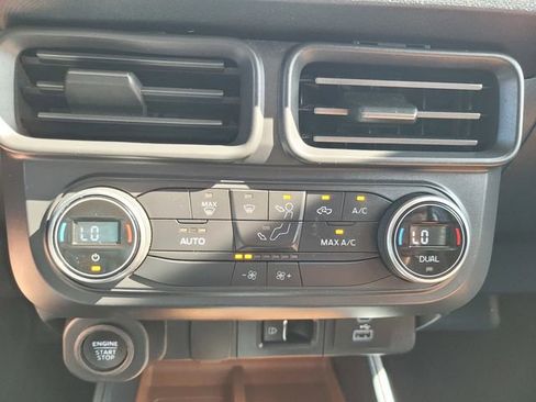 Certified 2022 Ford Maverick Lariat w/ Equipment Group 500A Standard image 23