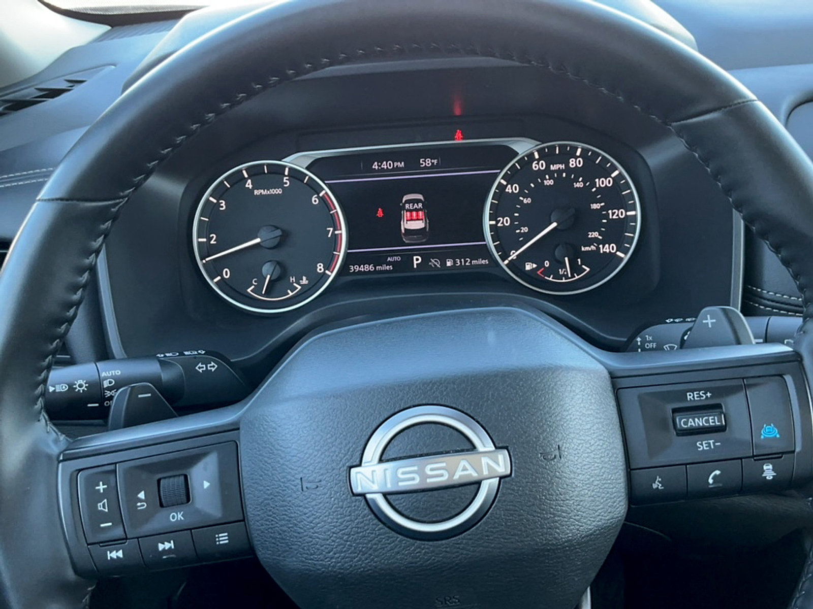 Used 2025 Nissan Rogue SV AWD/4WD image 14