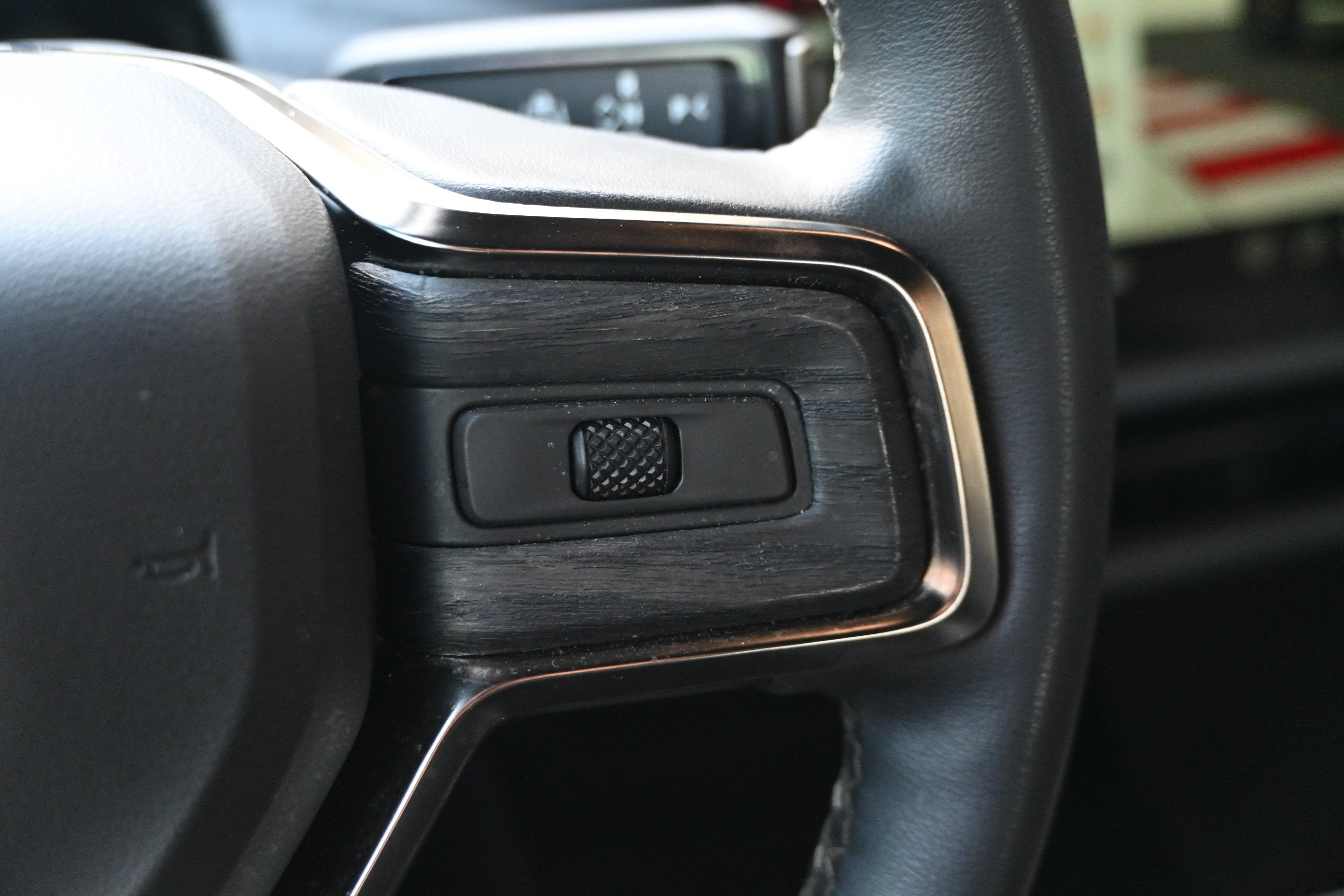 Used 2023 Rivian R1T Launch Edition AWD/4WD image 30