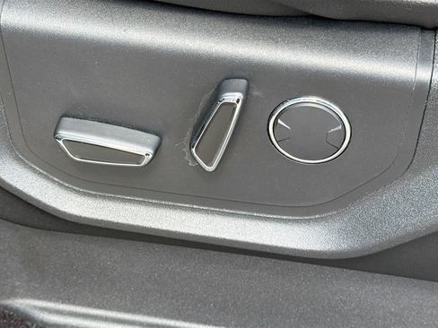 Used 2017 Ford F150 XLT w/ Equipment Group 302A Luxury image 24