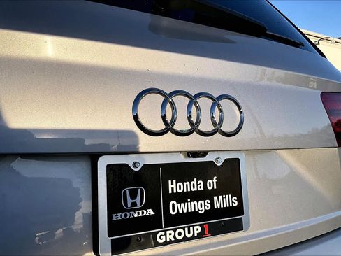 Used 2017 Audi Q7 3.0T Premium Plus image 30