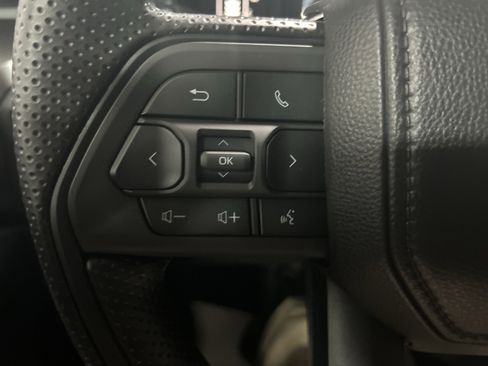 New 2025 Toyota Tacoma SR5 image 17