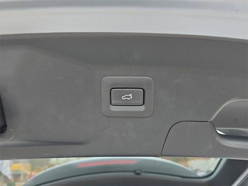 Certified 2023 MAZDA CX-9 Touring image 6