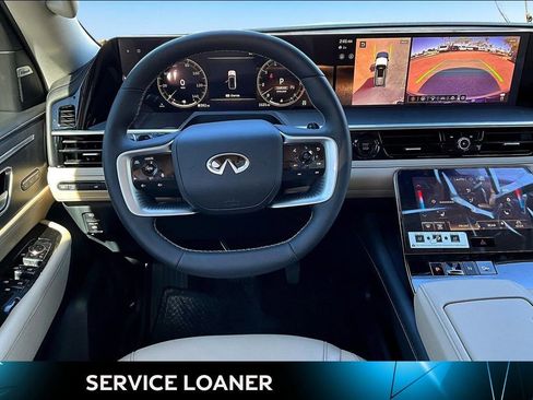 Used 2025 INFINITI QX80 Pure image 5