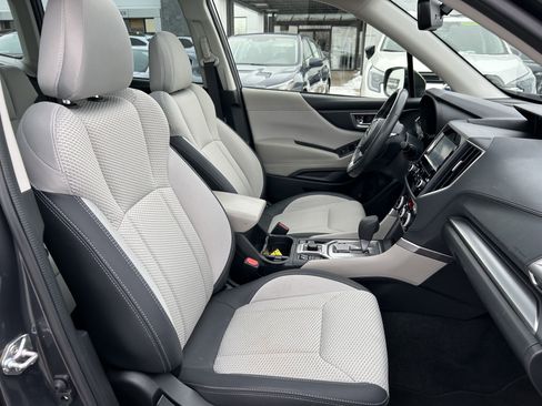 Used 2023 Subaru Forester Premium image 27