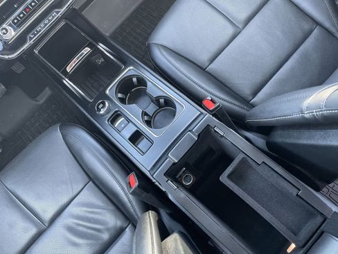 Used 2023 Lincoln Corsair Reserve w/ Equipment Group 201A image 26