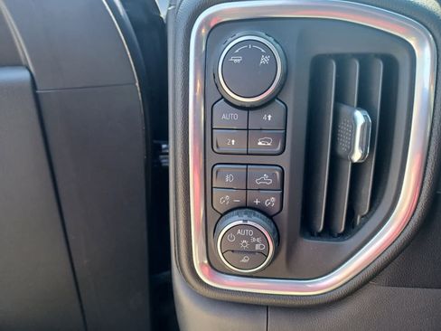Certified 2019 Chevrolet Silverado 1500 LTZ w/ LTZ Plus Package AWD/4WD image 17