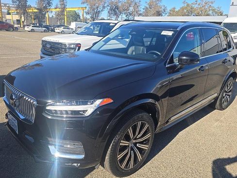 Used 2023 Volvo XC90 B6 Plus w/ Protection Package Premier AWD/4WD image 4