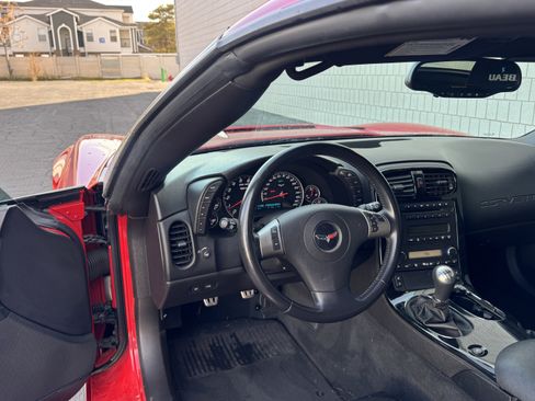 Used 2009 Chevrolet Corvette Z06 w/ Preferred Equipment Group image 44