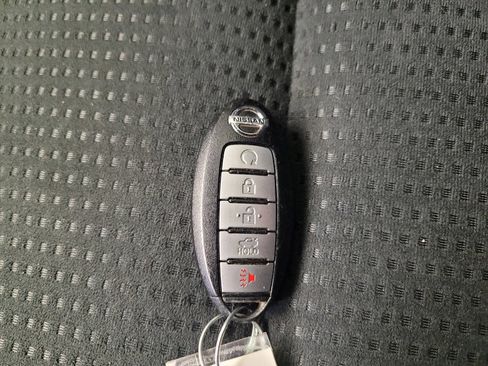 Used 2014 Nissan Altima 2.5 SV image 32