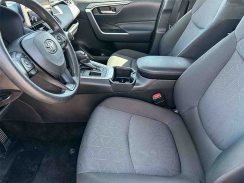 Certified 2025 Toyota RAV4 XLE image 13