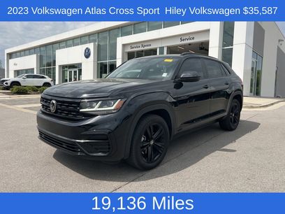 Used 2023 Volkswagen Atlas Cross Sport SEL R-Line