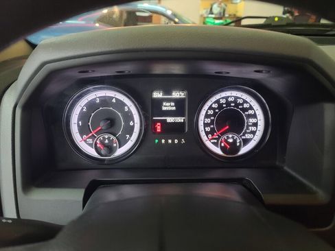 Used 2016 RAM 1500 Classic SLT w/ SLT Plus D￩cor Group image 23